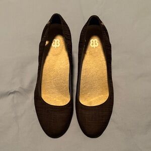 Betabrand Women's heels
